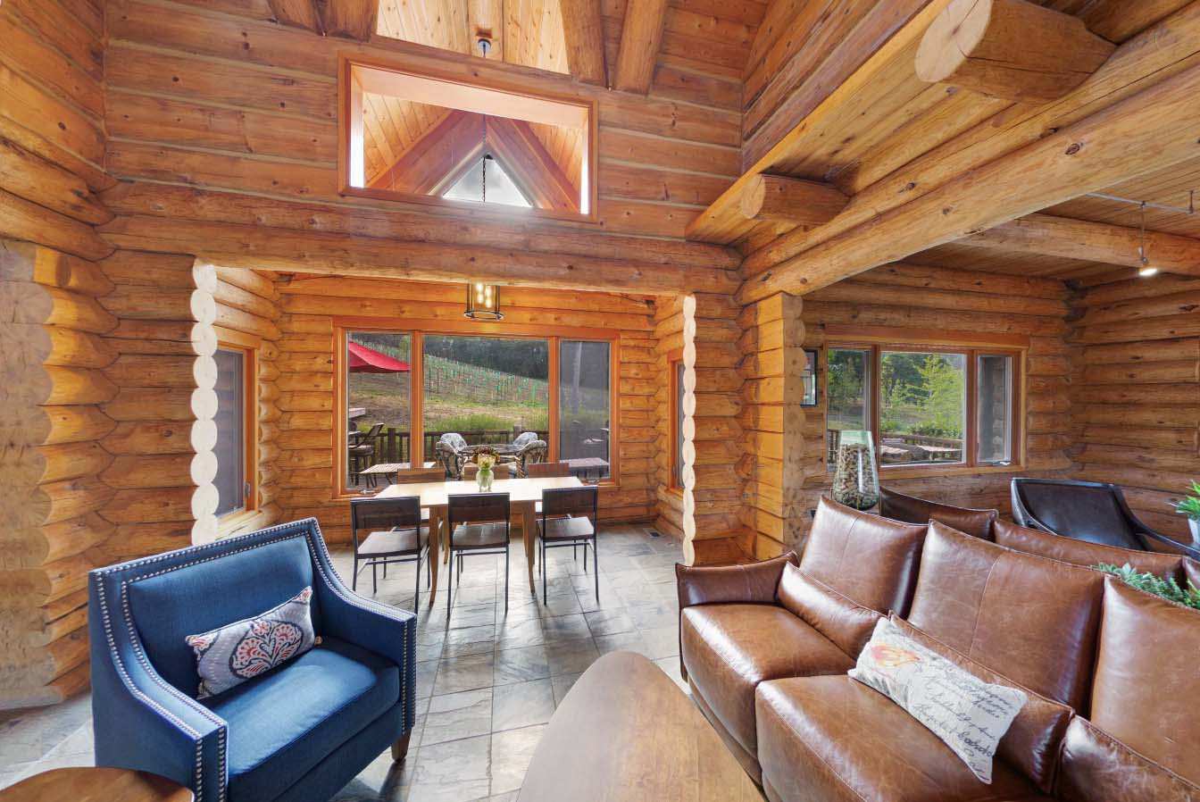 Cabin interior – main space